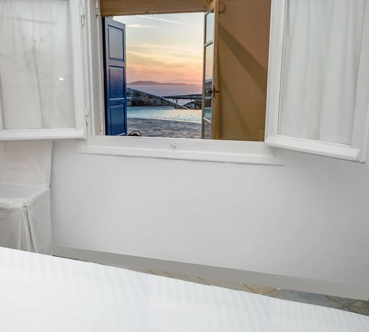 Mykonos Art Villas Agios Ioannis Diakoftis Hotel